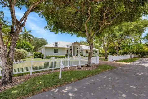 6129 SW 74th Court Miami FL 33143