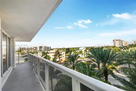 2751 S Ocean Drive Hollywood FL 33019