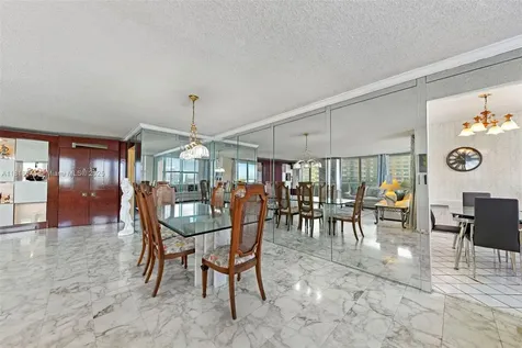 2751 S Ocean Drive Hollywood FL 33019