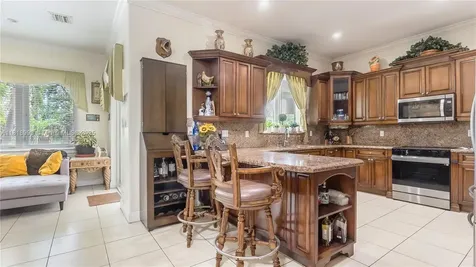 9020 SW 171st Terrace Palmetto Bay FL 33157