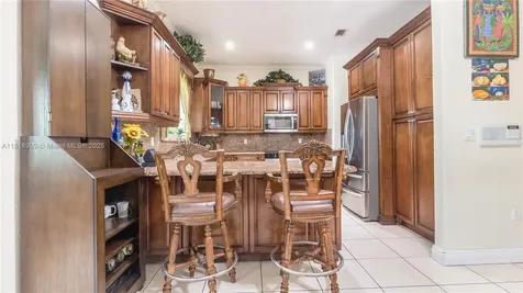9020 SW 171st Terrace Palmetto Bay FL 33157