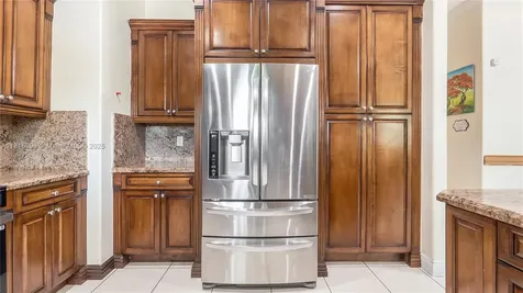 9020 SW 171st Terrace Palmetto Bay FL 33157