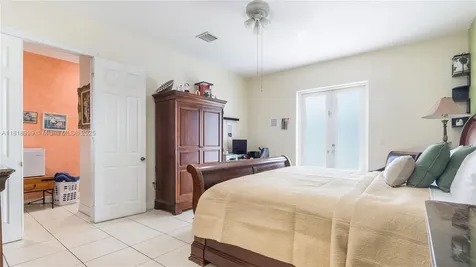 9020 SW 171st Terrace Palmetto Bay FL 33157