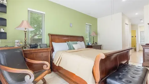 9020 SW 171st Terrace Palmetto Bay FL 33157