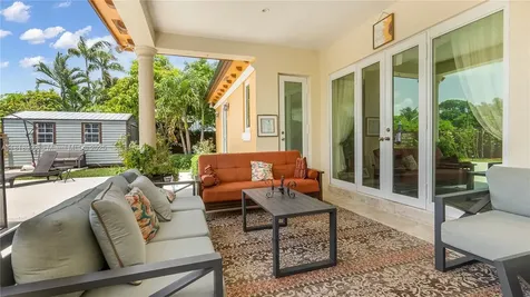 9020 SW 171st Terrace Palmetto Bay FL 33157