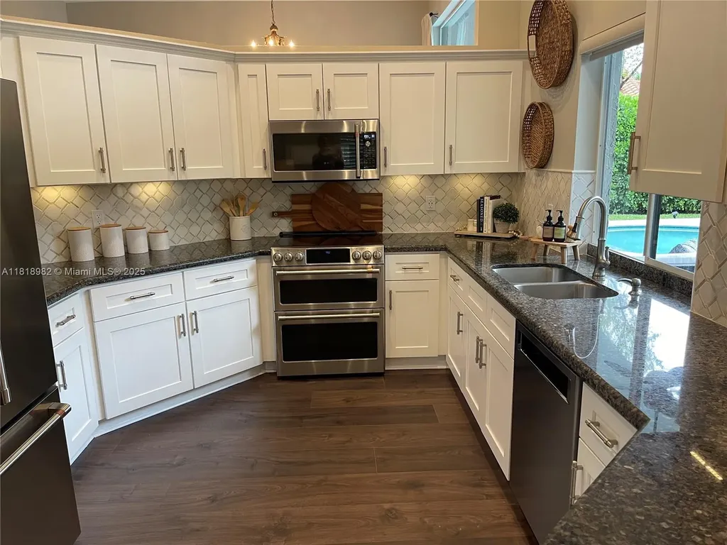 4370 NW 62nd Terrace Coral Springs FL 33067