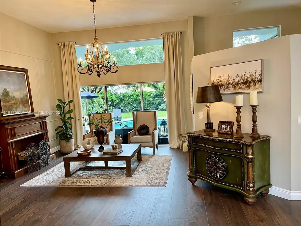 4370 NW 62nd Terrace Coral Springs FL 33067