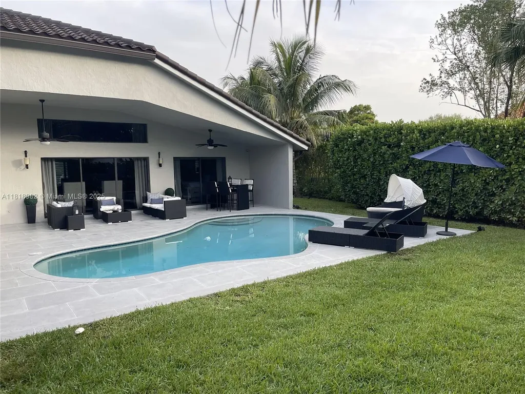 4370 NW 62nd Terrace Coral Springs FL 33067