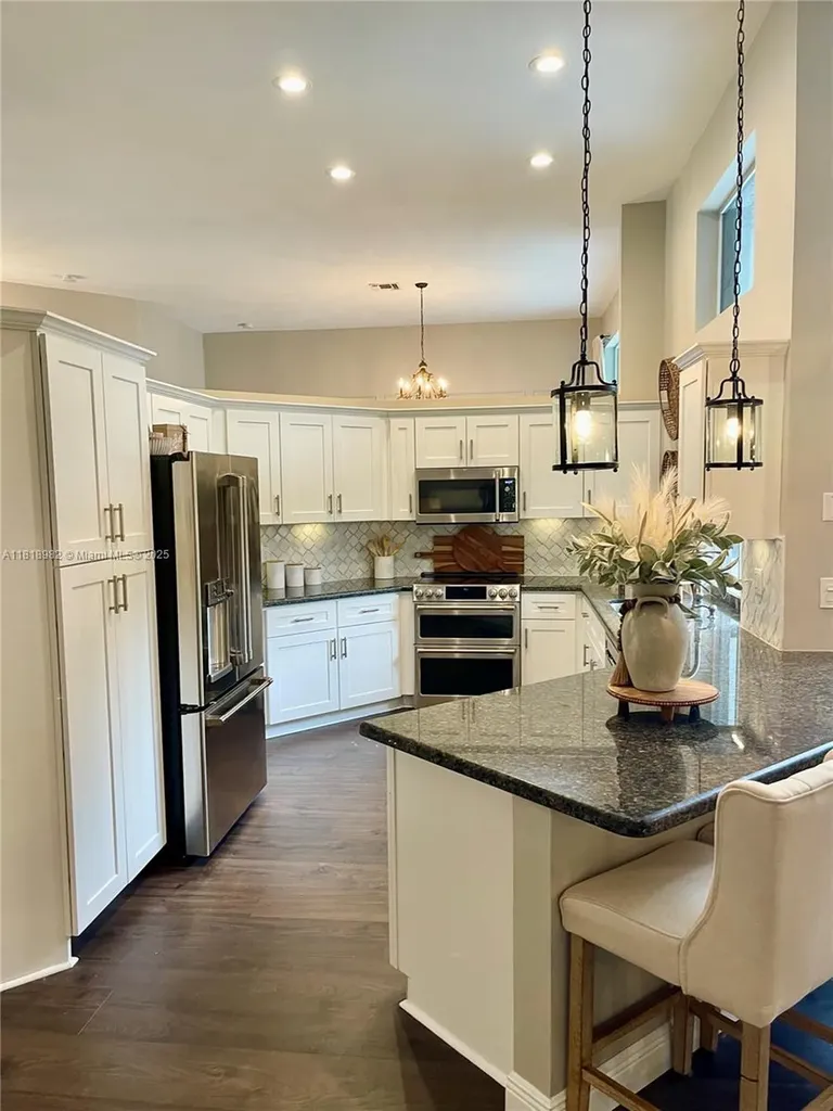 4370 NW 62nd Terrace Coral Springs FL 33067