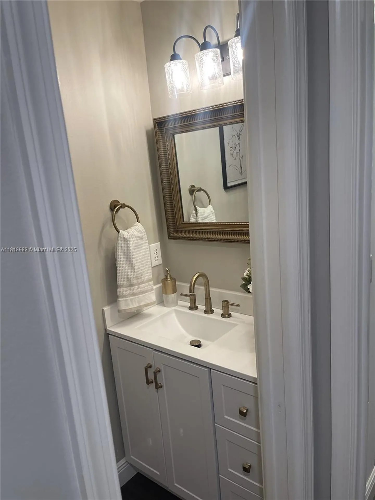 4370 NW 62nd Terrace Coral Springs FL 33067