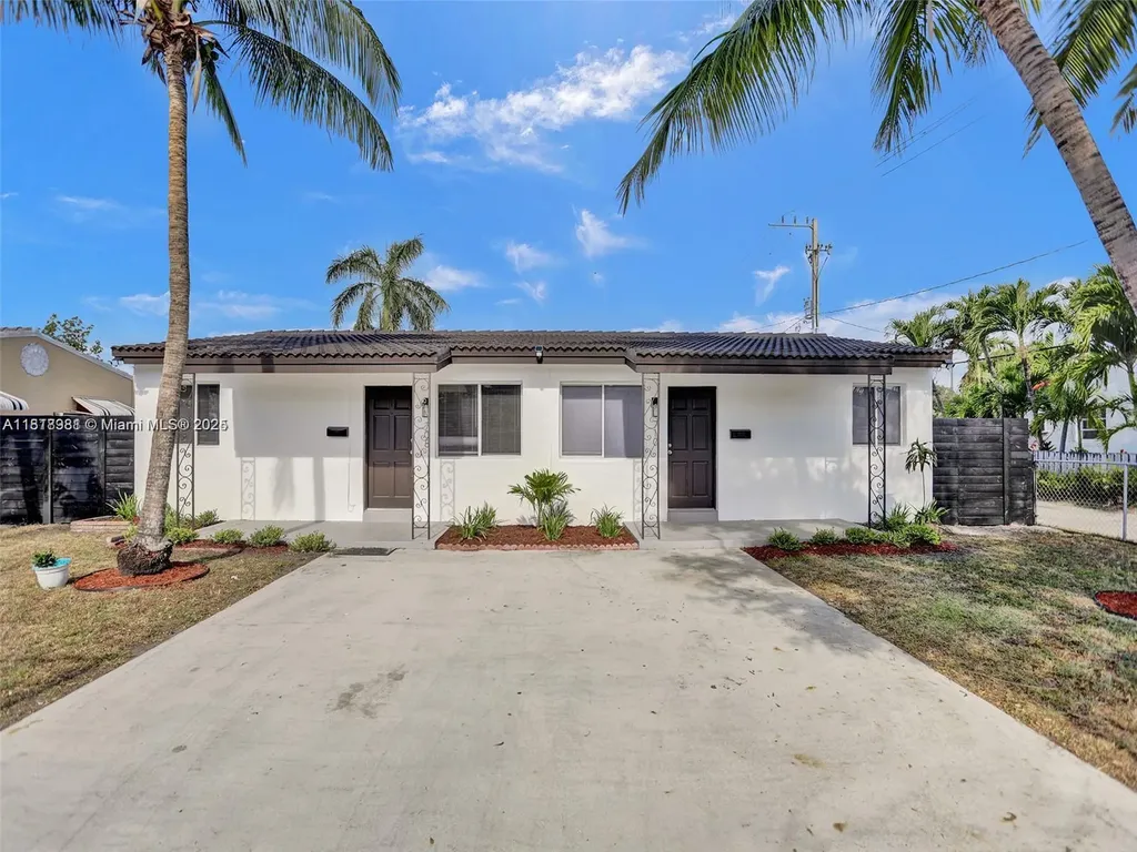 708 N 20th Hollywood FL 33020