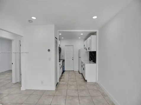 708 N 20th Hollywood FL 33020