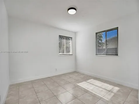 708 N 20th Hollywood FL 33020