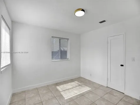708 N 20th Hollywood FL 33020