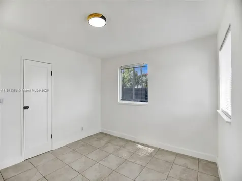 708 N 20th Hollywood FL 33020