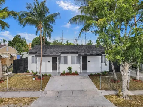 708 N 20th Hollywood FL 33020