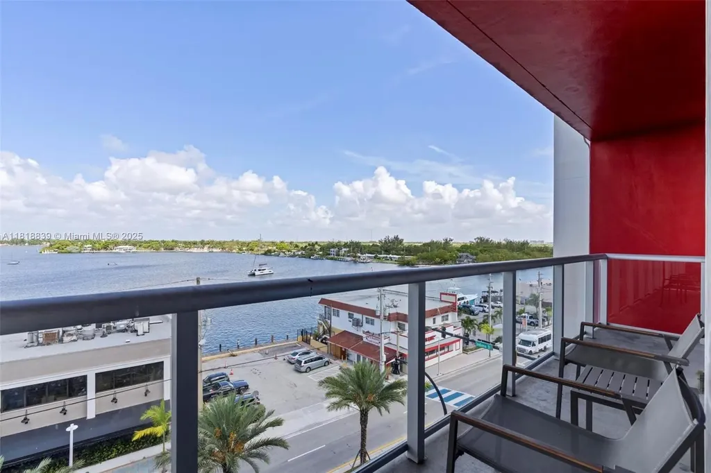 777 N Ocean Drive Hollywood FL 33019