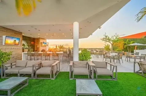 777 N Ocean Drive Hollywood FL 33019