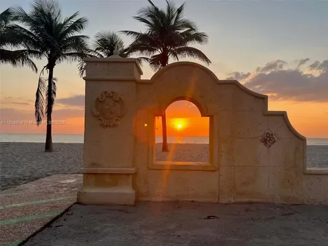 777 N Ocean Drive Hollywood FL 33019
