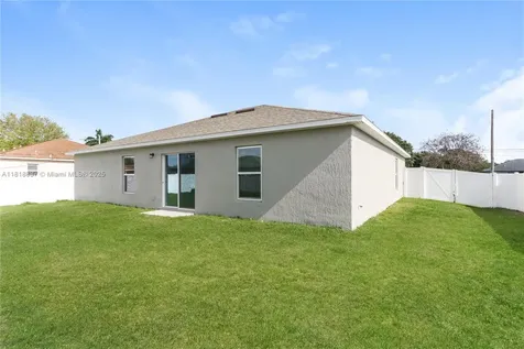 2635 SW Acco Road Port St. Lucie FL 34953