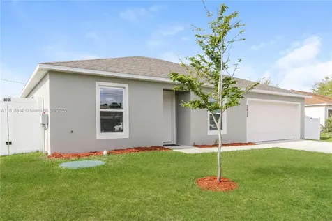 2635 SW Acco Road Port St. Lucie FL 34953