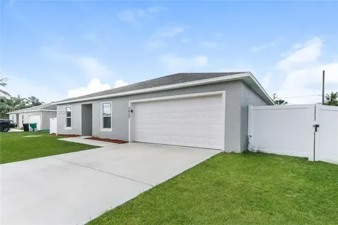 2635 SW Acco Road Port St. Lucie FL 34953