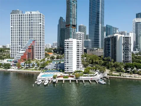 200 SE 15th Road Miami FL 33129