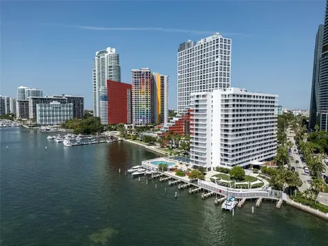 200 SE 15th Road Miami FL 33129