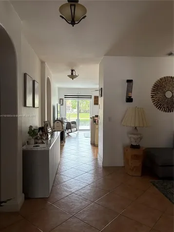 16419 SW 84th Street Miami FL 33193