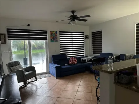 16419 SW 84th Street Miami FL 33193