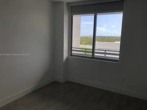 16385 Biscayne Boulevard North Miami Beach FL 33160