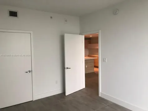 16385 Biscayne Boulevard North Miami Beach FL 33160