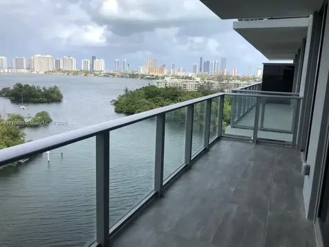 16385 Biscayne Boulevard North Miami Beach FL 33160