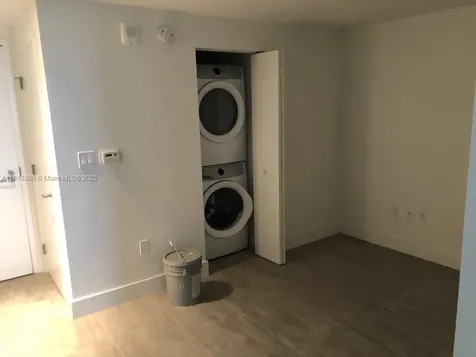 16385 Biscayne Boulevard North Miami Beach FL 33160