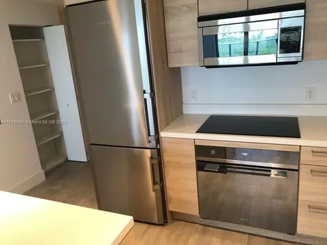 16385 Biscayne Boulevard North Miami Beach FL 33160