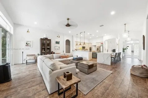 4864 Tropicana Avenue Cooper City FL 33330
