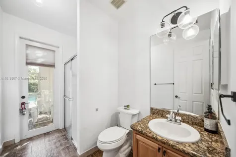 4864 Tropicana Avenue Cooper City FL 33330