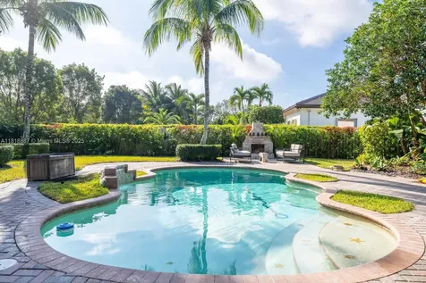 4864 Tropicana Avenue Cooper City FL 33330