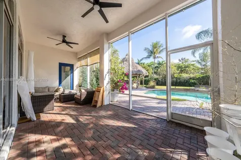 4864 Tropicana Avenue Cooper City FL 33330