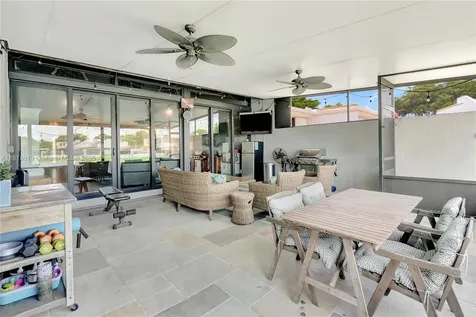 1209 SW 131st Place Circle W Miami FL 33184