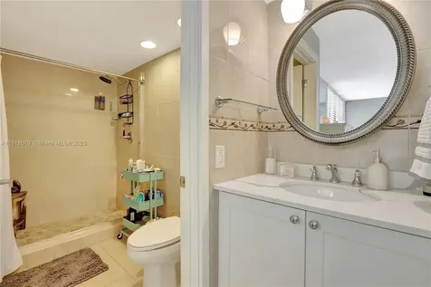 1209 SW 131st Place Circle W Miami FL 33184