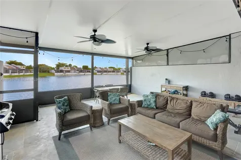 1209 SW 131st Place Circle W Miami FL 33184