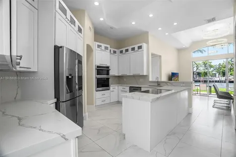 1580 Shoreline Way Hollywood FL 33019