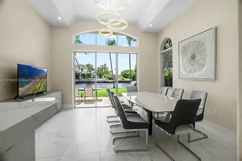 1580 Shoreline Way Hollywood FL 33019