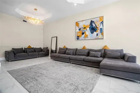 1580 Shoreline Way Hollywood FL 33019