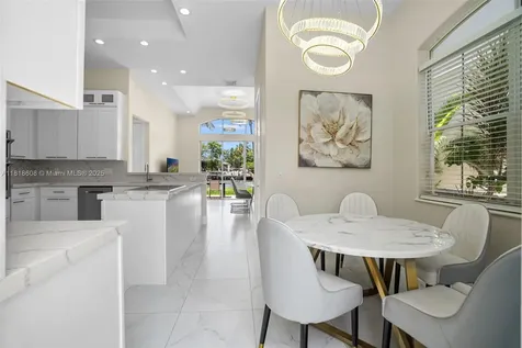 1580 Shoreline Way Hollywood FL 33019