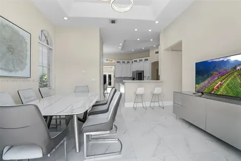 1580 Shoreline Way Hollywood FL 33019