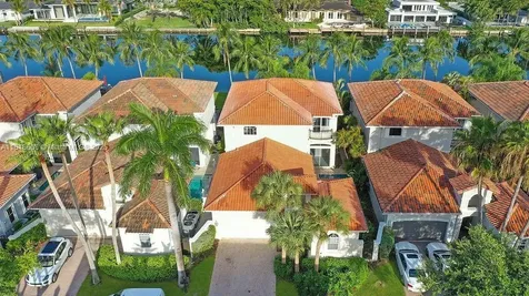 1580 Shoreline Way Hollywood FL 33019