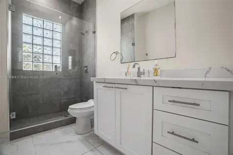 1580 Shoreline Way Hollywood FL 33019