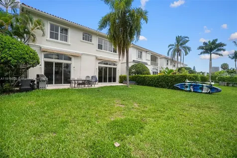 1580 Shoreline Way Hollywood FL 33019